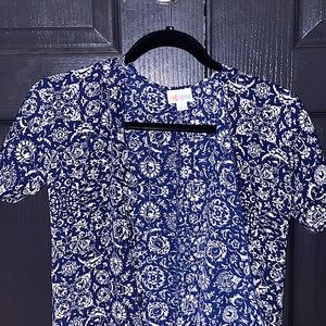 lularoe floral pull over